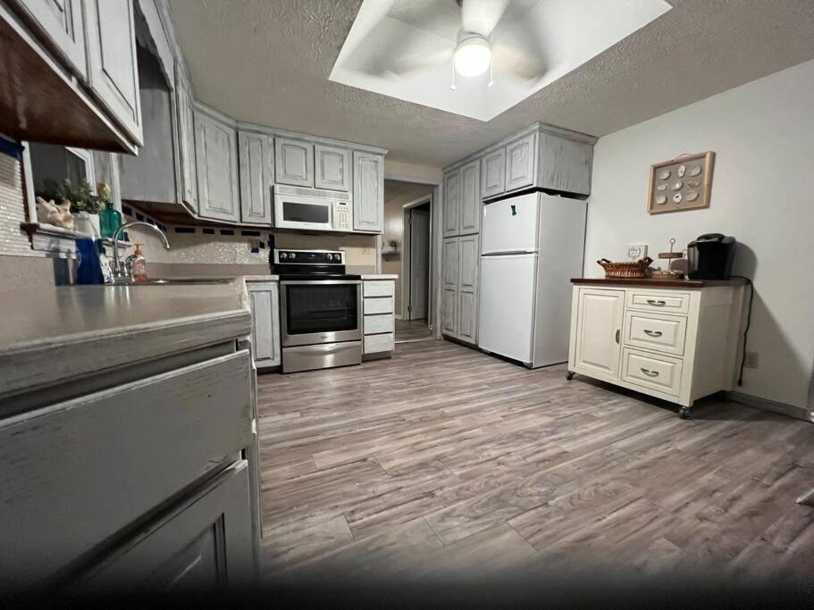 Cottage Near Cedar Point And Downtown Sandusky Exterior foto